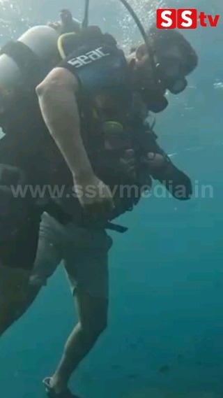 Dolly Dhananjaya Scuba Diving in Netrani