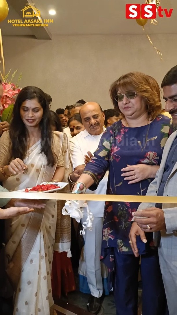 Malashree shines at the Hotel Aasare Inn event
