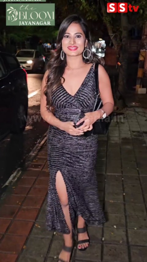 Anusha Rai arrives at The Bloom Cafe by car