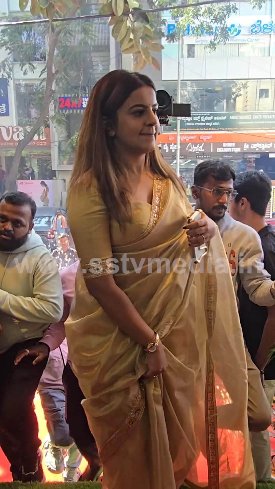 Namratha Gowda at Cravings Cake Shop