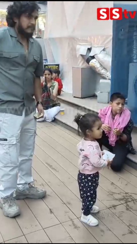 Watch Gowri Shankar's daughter's Tuntata