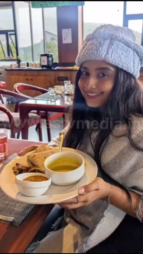 Chandana honeymoon Full Jolly Jolly