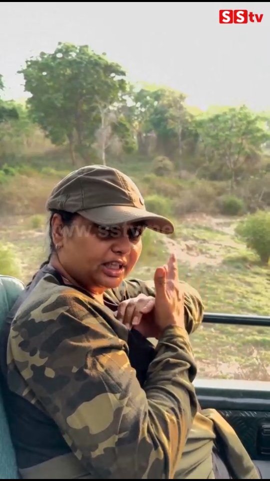Shruti was shocked to see a tiger nearby