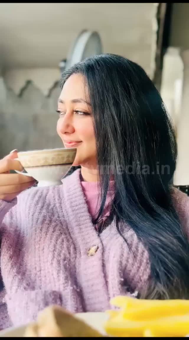 Vijayalakshmi drinking tea in Rajasthan