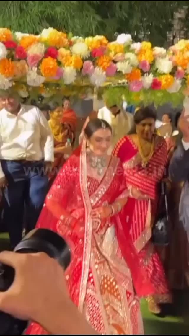 Vaishnavi Gowda made a grand entry into the hall