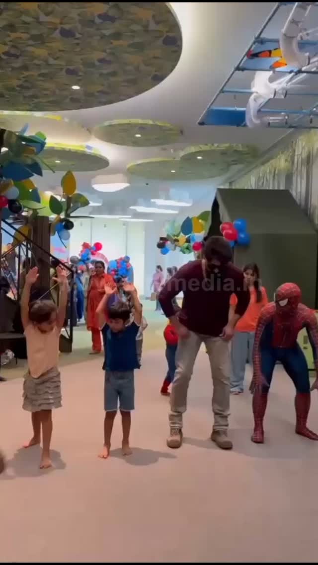 Look at how Yash plays with his children no matter how busy he is