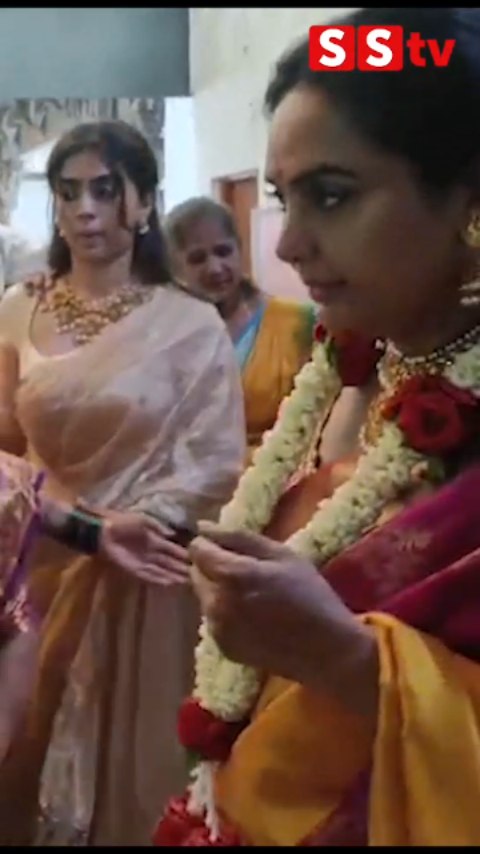 Shruti shines like a bride on her birthday