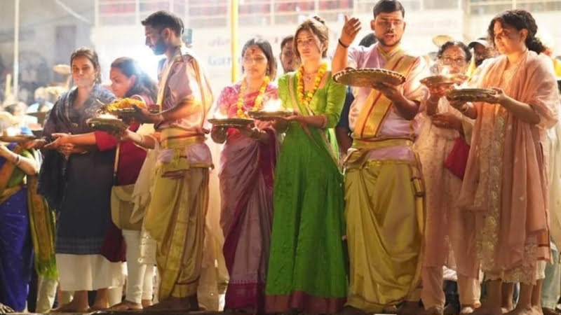 Sreeleela visits Varanasi