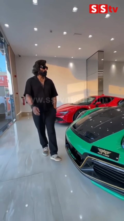 Big Boss Vinay buys a new car
