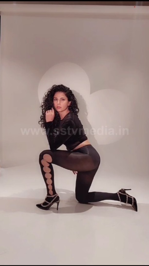 Galipata movie actress bold photoshoot