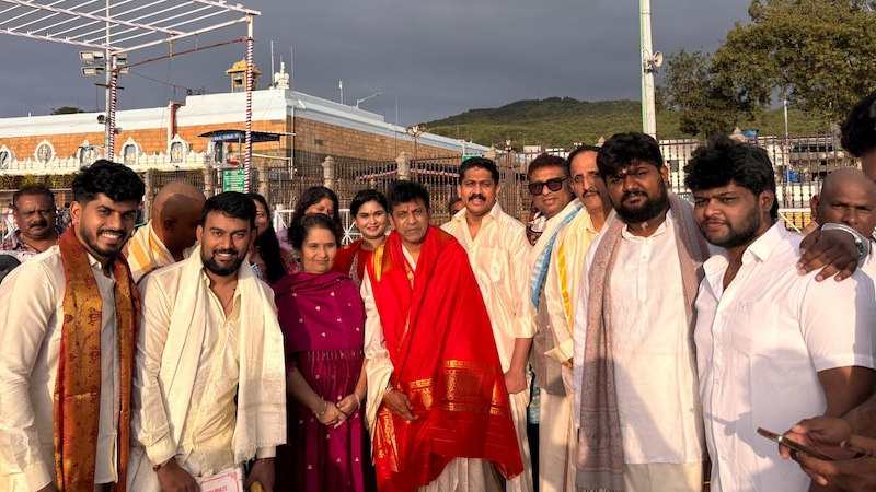 Shivanna visits Thimmappa