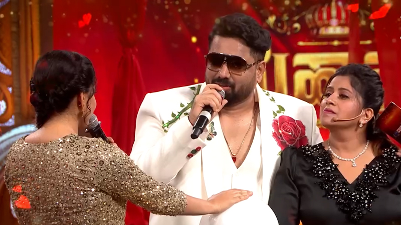 Anushree's marriage news revealed on Mahanati stage